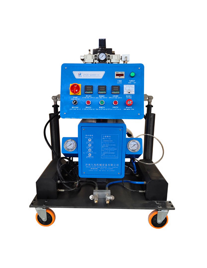 聚氨酯發泡設備型號：JNJX-Q2600(K)型